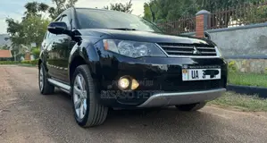 Mitsubishi Outlander 2011 Black