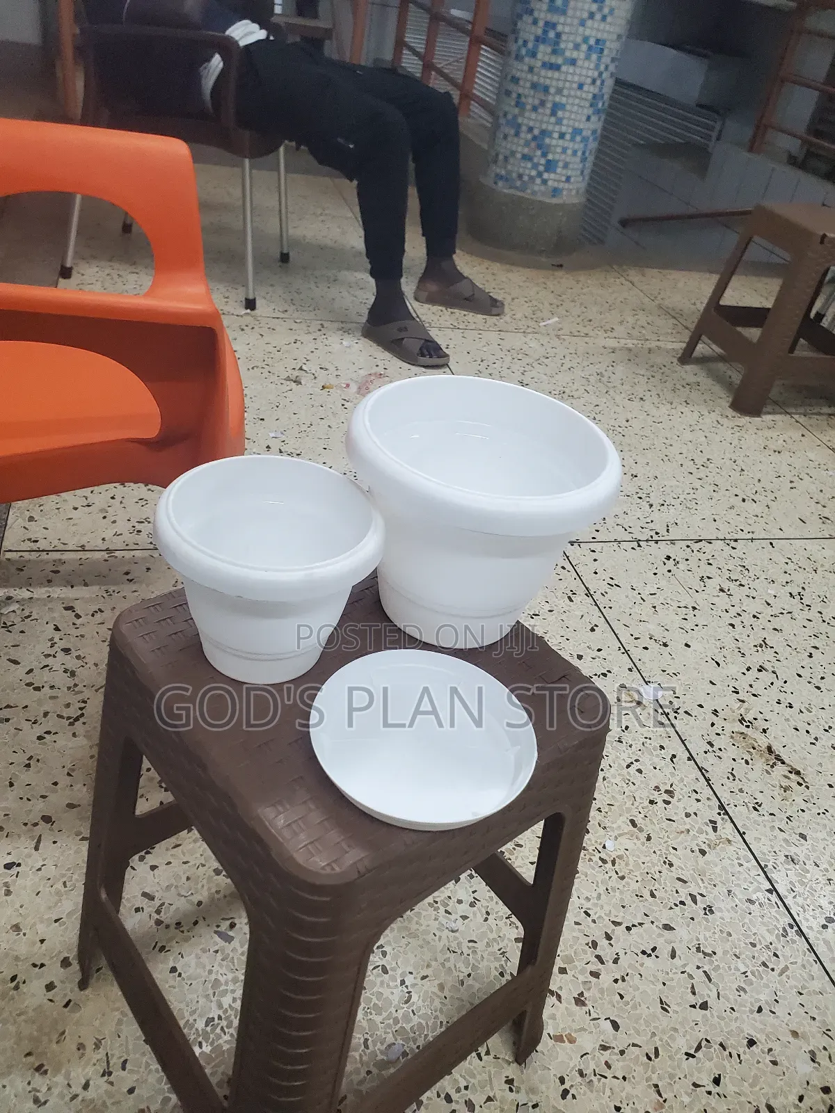 Smallest White Plastic Flower Pots