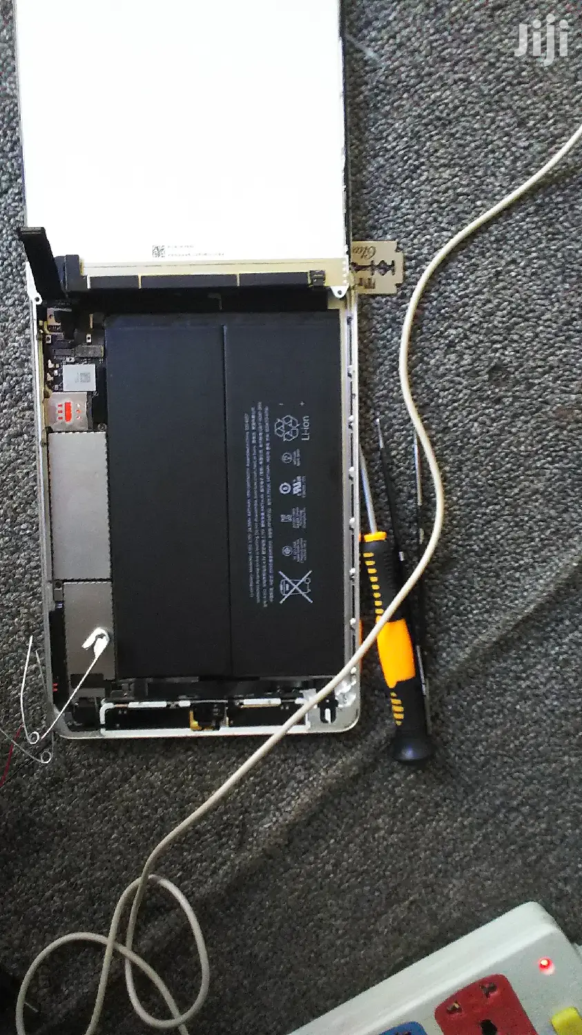 Repair And Replace Phone Screens
