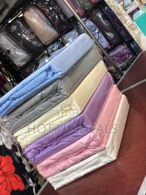 6x6 4 Pcs Cotton Stripped Bedsheet Set With 2 Bedsheet,  2 Pillowcases