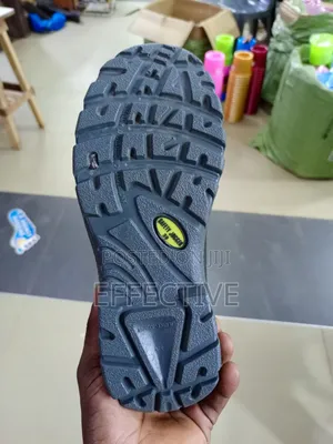 Jogger Bestrun S3 Safety Shoe.
