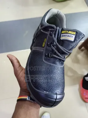 Jogger Bestrun S3 Safety Shoe.