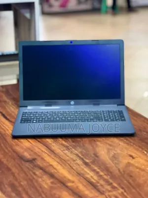 New Laptop HP 250 G4 8GB AMD Ryzen 5 SSD 256GB