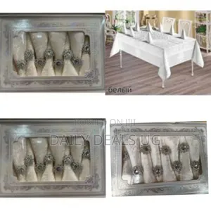 8pcs Table Cloth Set With 8 Pieces Napkin With Napkin Holders Table