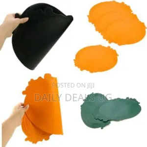 Placemats Set of 6 Table Mats Washable PVC Table Place Mats