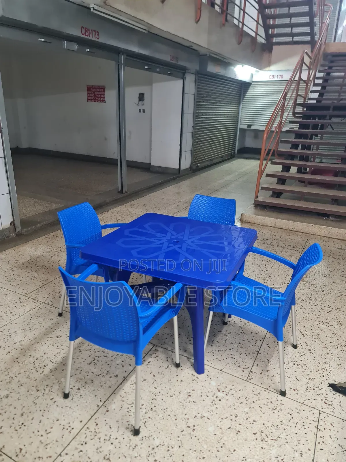 Dining Plastic Table and Chairs Set Plastic Table and Chairs Set