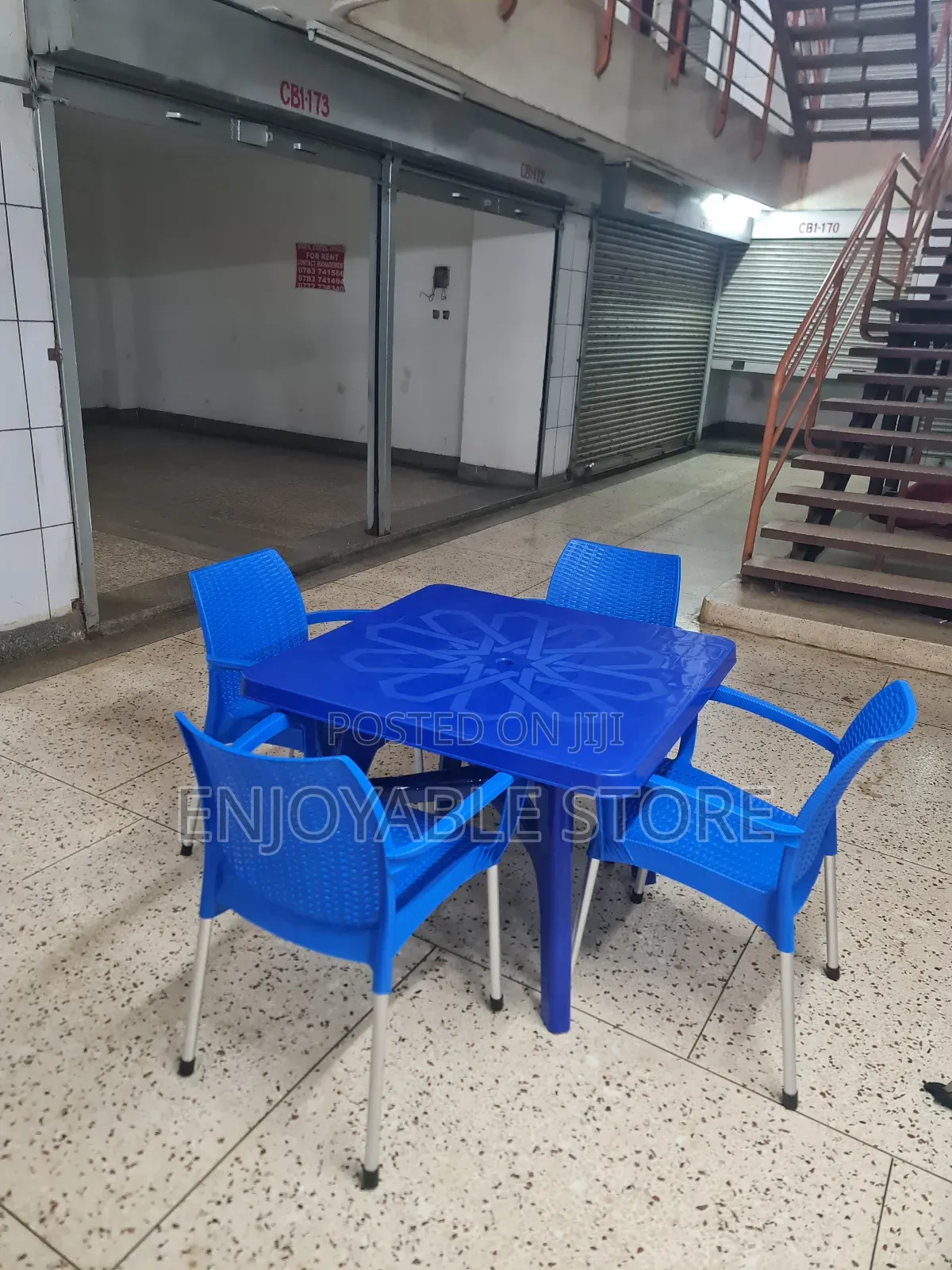 Dining Plastic Table and Chairs Set Plastic Table and Chairs Set
