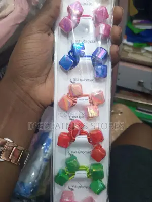 Hair Holders (12pcs)