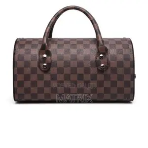 Large Bluetooth Wireless Speaker Like Handbag/Color Varies