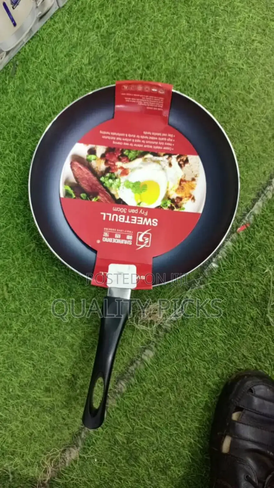 Non Sticky Frying Pan 30cm.