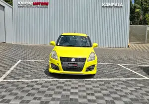 Suzuki Swift 2012 Yellow