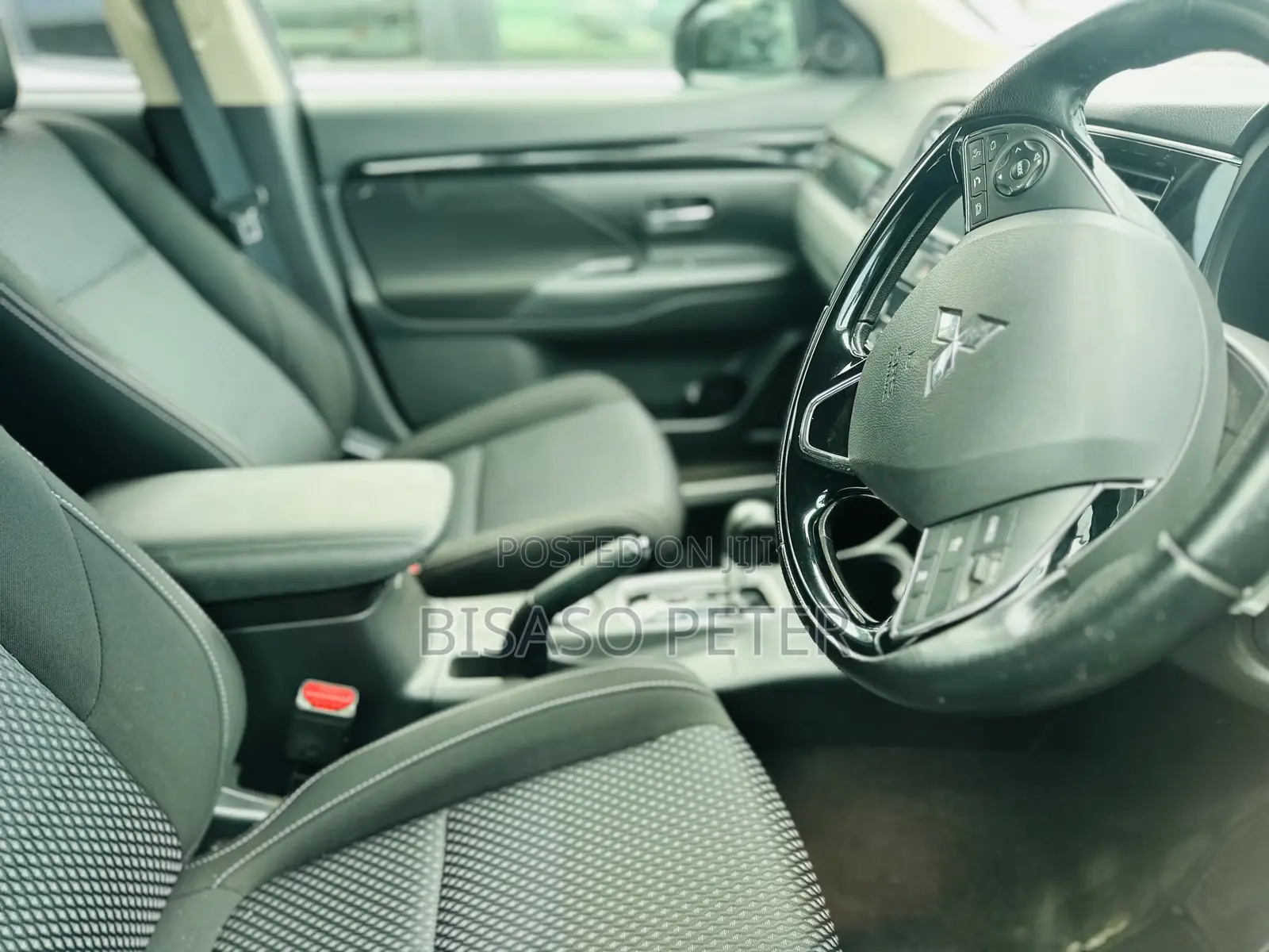 Mitsubishi Outlander 2017 Silver