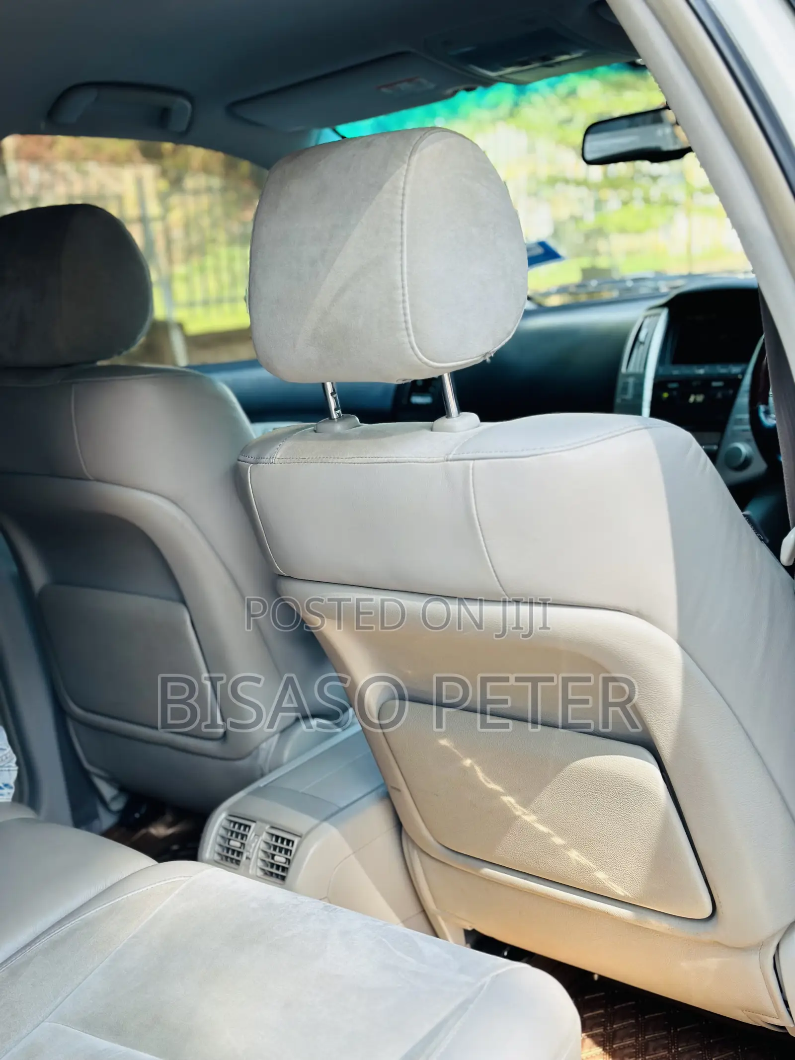 Toyota Harrier 2.4 2010 White