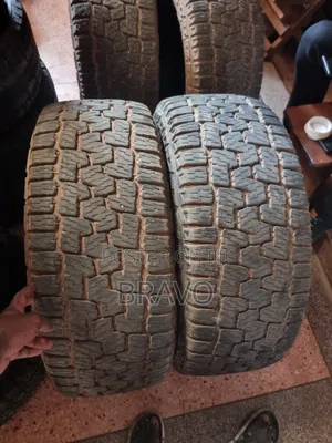 275/55r20 Pirelli Tires in Good Condition