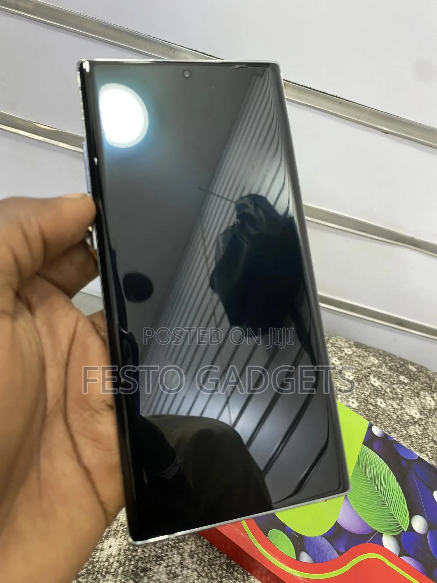 New Samsung Galaxy Note 10 Plus 5G 256 GB Silver