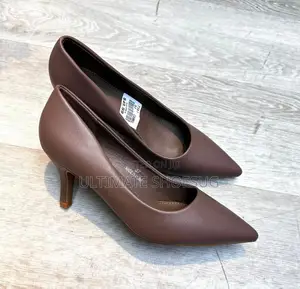 Impo Short Heel Leather Closed Heels
