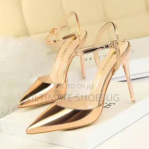 Big Tree Half Closed Heels