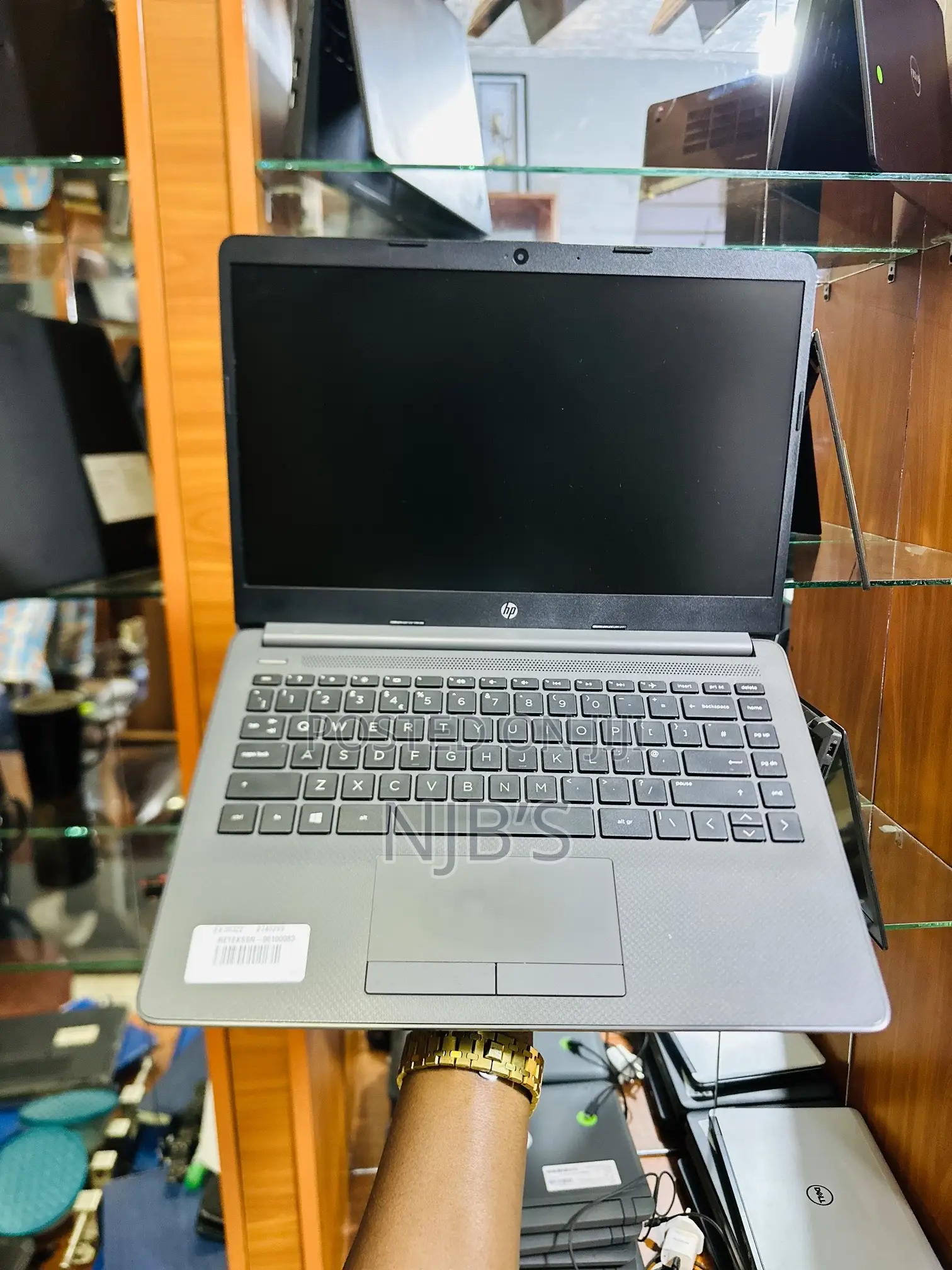 Laptop HP 4GB AMD Ryzen 3 SSD 128GB