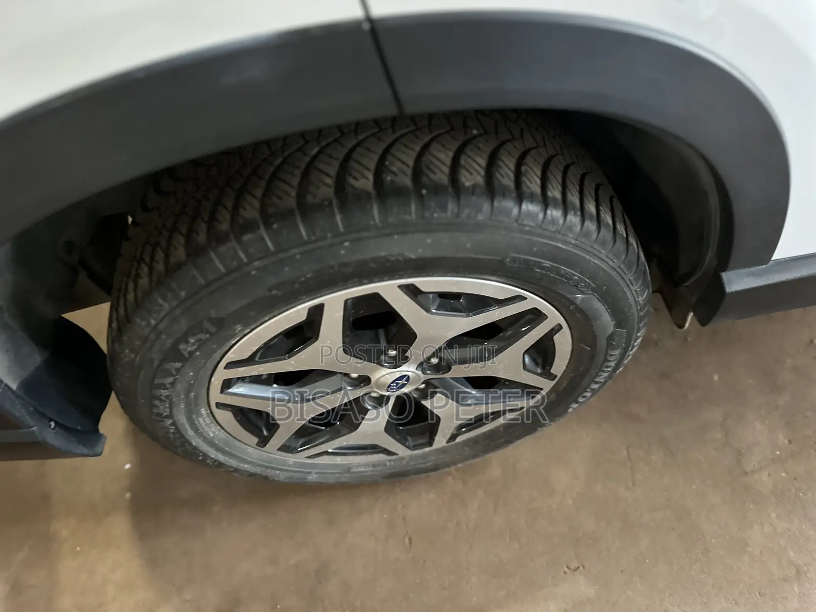 Subaru Forester Premium AWD 2019 White