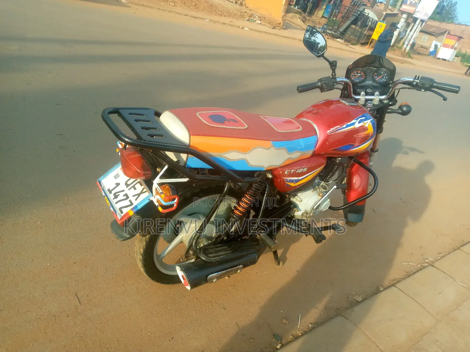 Bajaj Boxer 125 2021 Red