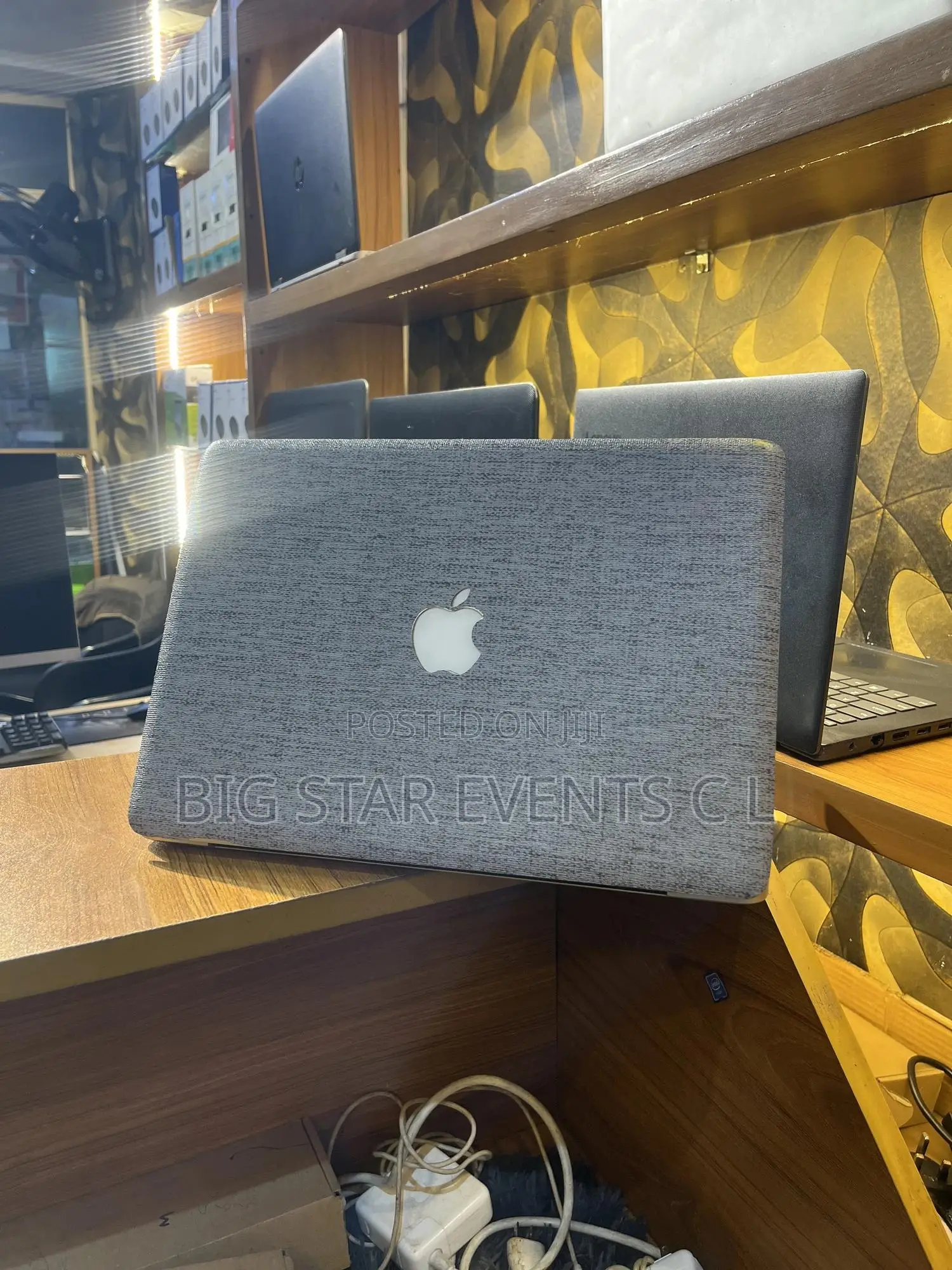Laptop Apple MacBook 2008 3GB Intel Core 2 Duo HDD 500GB
