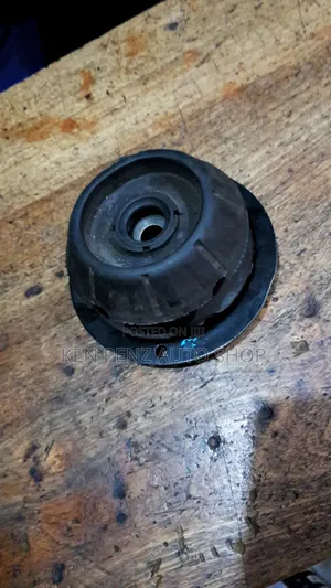 Subaru Trezia and Toyota Ractis Shock Absorber Mountings