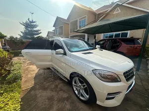 Mercedes Benz Bluetec for Rent/Hire/Executive