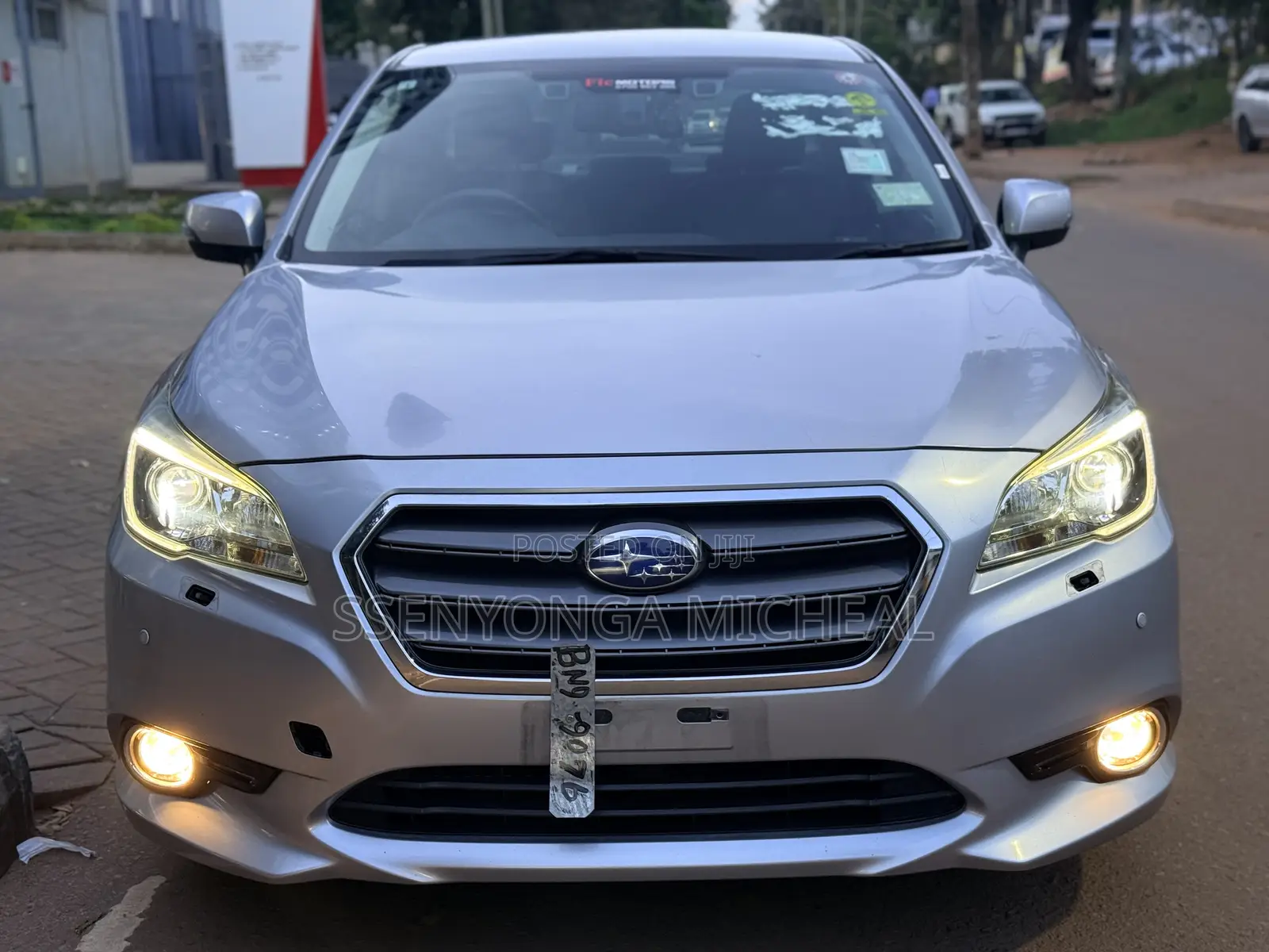 Subaru Legacy 2016 Silver