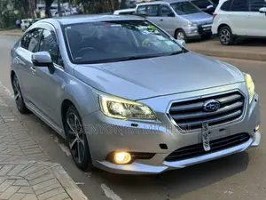 Subaru Legacy 2016 Silver