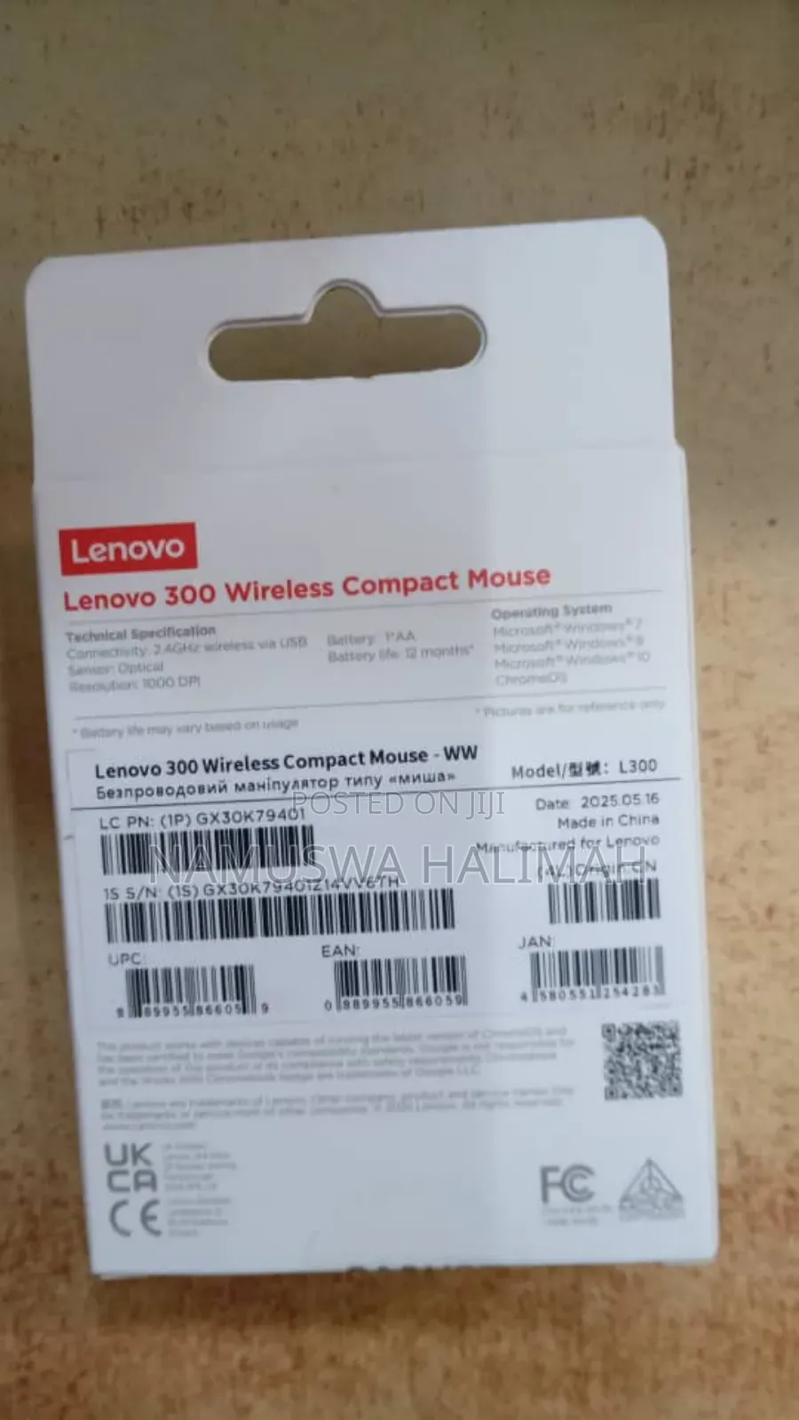 Lenovo 300 Wireless Compact Mouse.