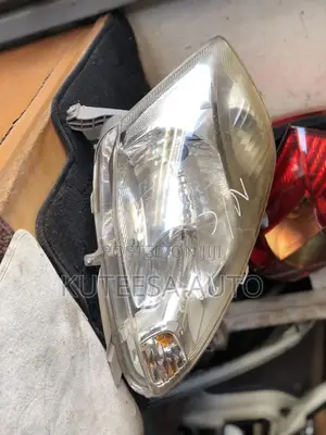 Passo Old Model Headlight