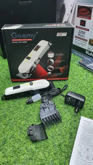 Geemy Professional Hair Clipper 5hours Working Time