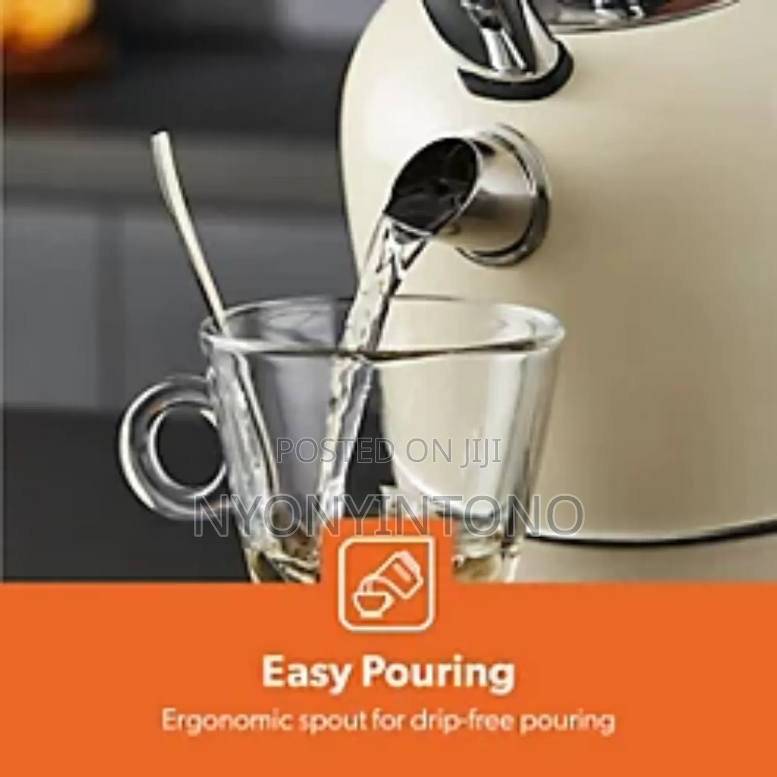 Geepas Cream Classic Automatic Cordless Electric Kettle Gk-38074 Cr