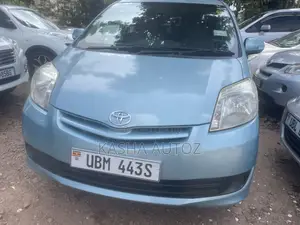 Toyota Passo Sette 2009 Blue