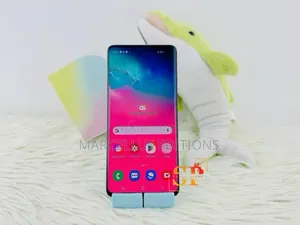 Samsung Galaxy S10 128 GB Blue