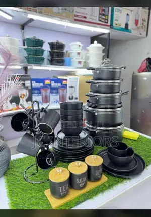 Tea Pot 6 Cups 3 Half Dozens of Plates 6 Set Pan