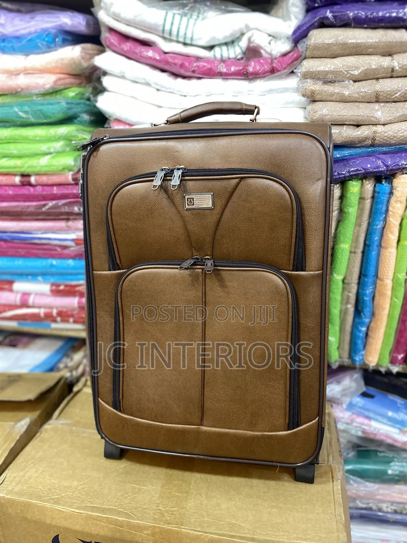 Leather Suitcase - High Quality and Strong - Medium Size