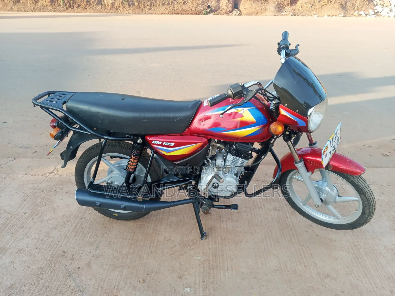 Bajaj Boxer 125 2024 Red