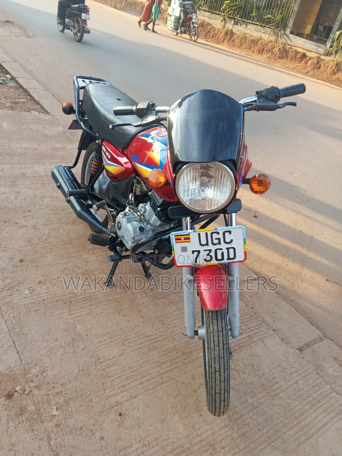 Bajaj Boxer 125 2024 Red