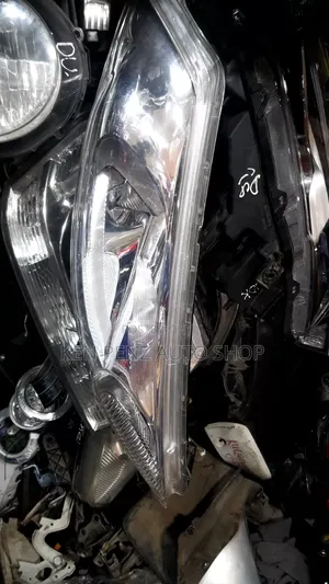 Nissan Juke Headlight