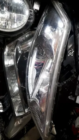 Nissan Juke Headlight