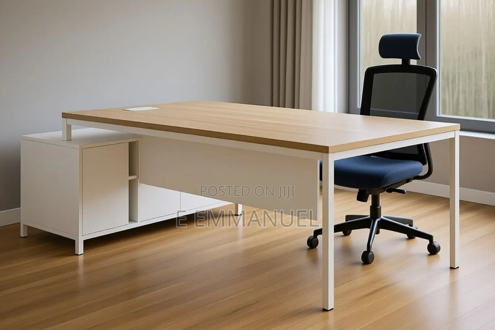 Sleek Office Desk- Executibe