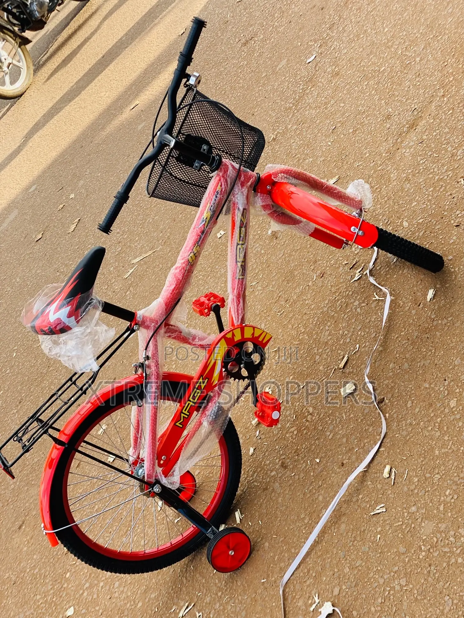 Flashout Sales / Bicycles/Bikes Size 20”