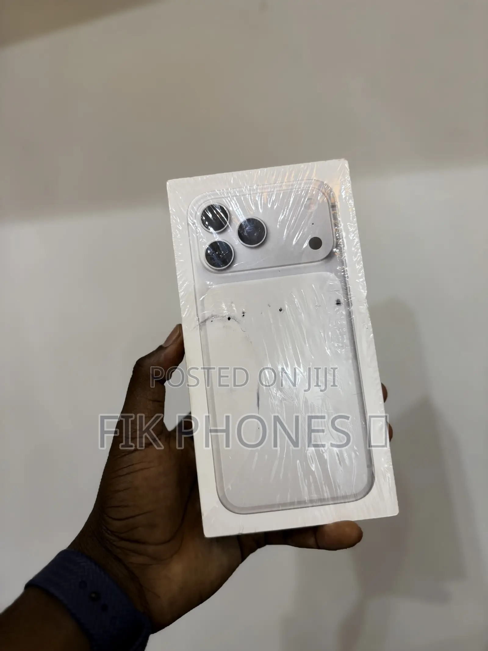 New Apple iPhone 17 Pro Max 256 GB Silver