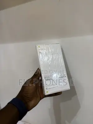 New Apple iPhone 17 Pro Max 256 GB Silver