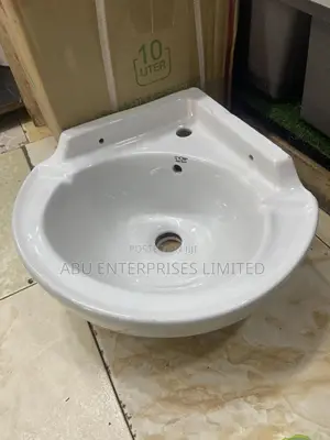 Corner Basin Ceramic