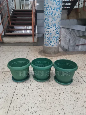 Gentile Plastic Flower Pots Plastic Flower Pots