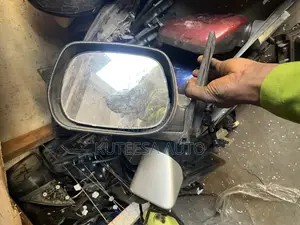 Rv4 2002 Side Mirror