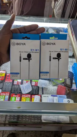 Boya Pin / Wired Lapel Microphone