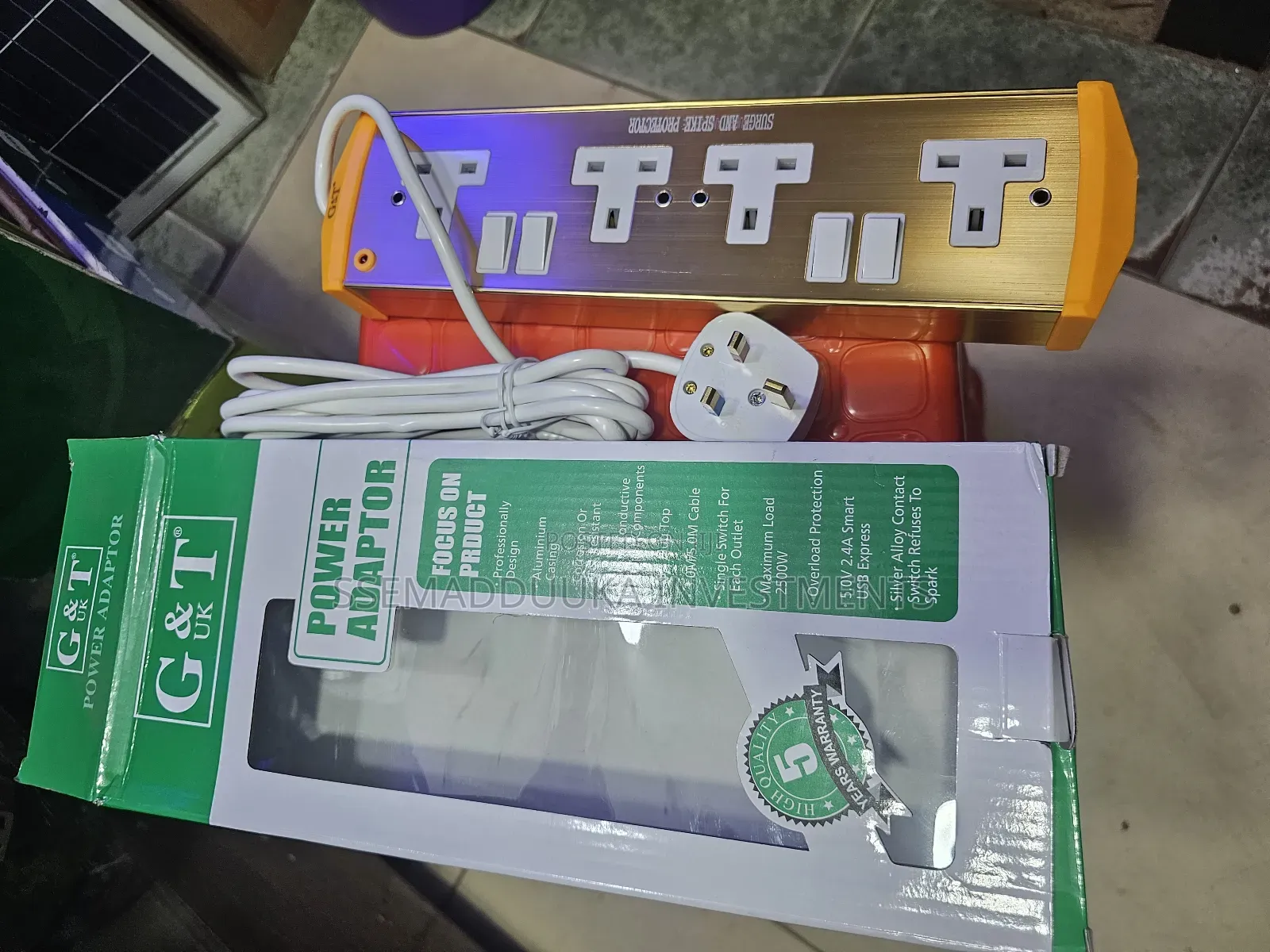 G T 4 Ways Power Adaptor